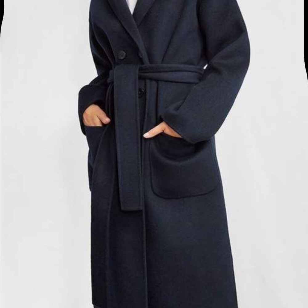 Looking for Anine bing Dylan in navy not the maxi length